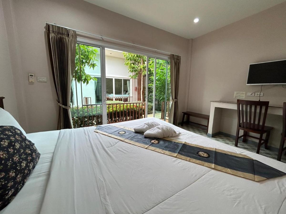 Baanloksouylokchay Hotel Хуа Хин Стая снимка