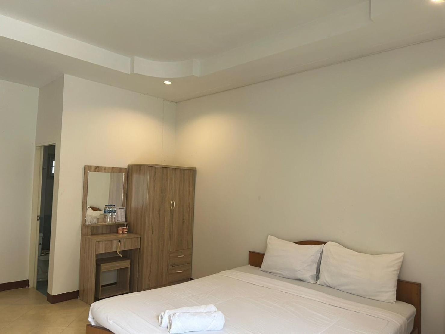 Baanloksouylokchay Hotel Хуа Хин Стая снимка