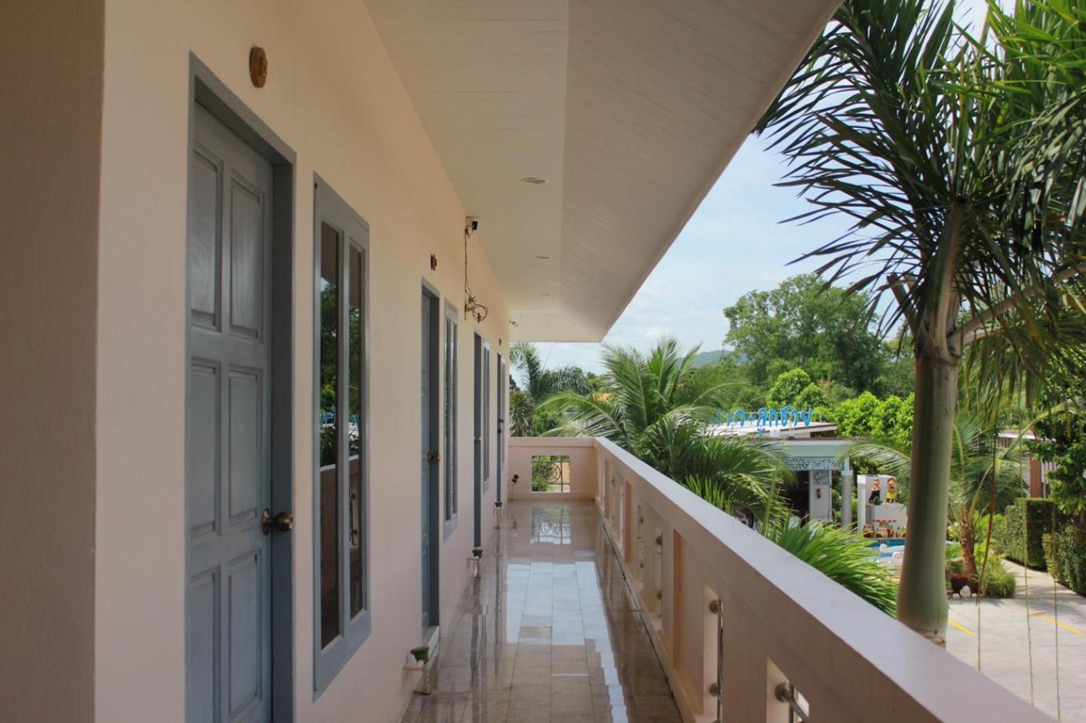 Baanloksouylokchay Hotel Хуа Хин Стая снимка