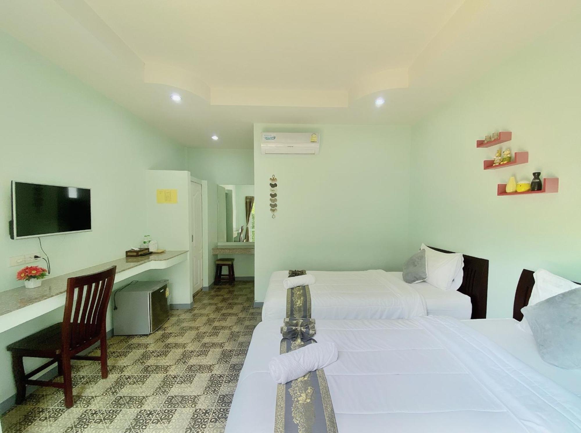 Baanloksouylokchay Hotel Хуа Хин Стая снимка